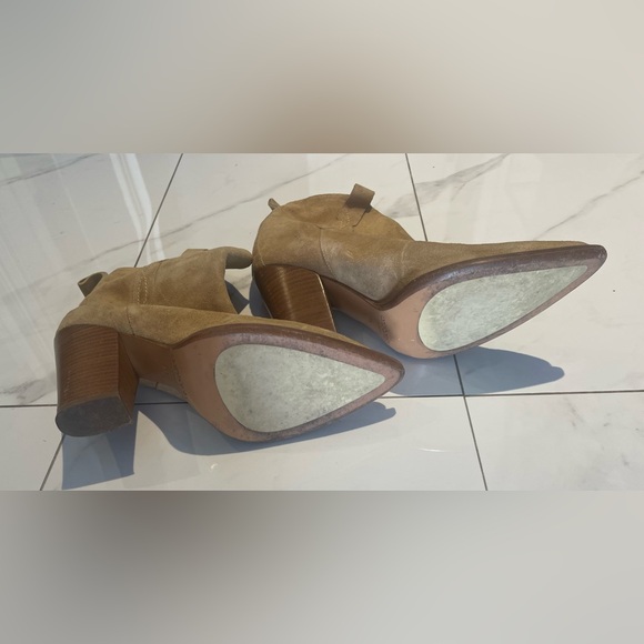 Sante Borella Heeled Leather Boots in Beige color Size 39 - Picture 5 of 6